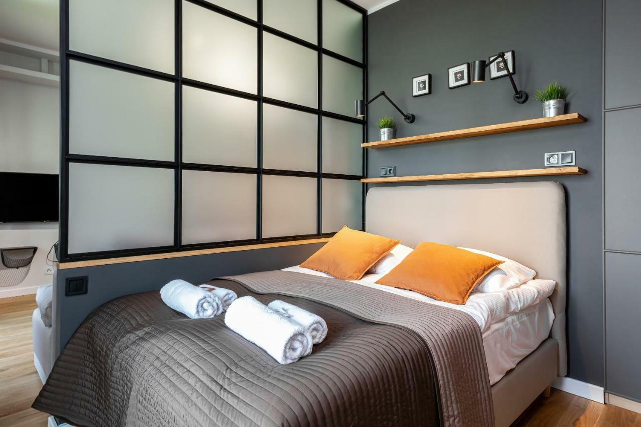 Browary Warszawskie - Krochmalna 58 By Noclegi Renters Warszawa Rum bild